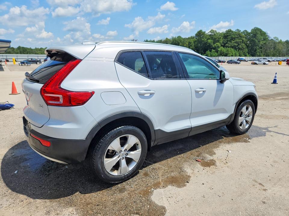 صورة رقم 3 من المزاد - 2021 VOLVO XC40 مع VIN YV4AC2HK8M2486853