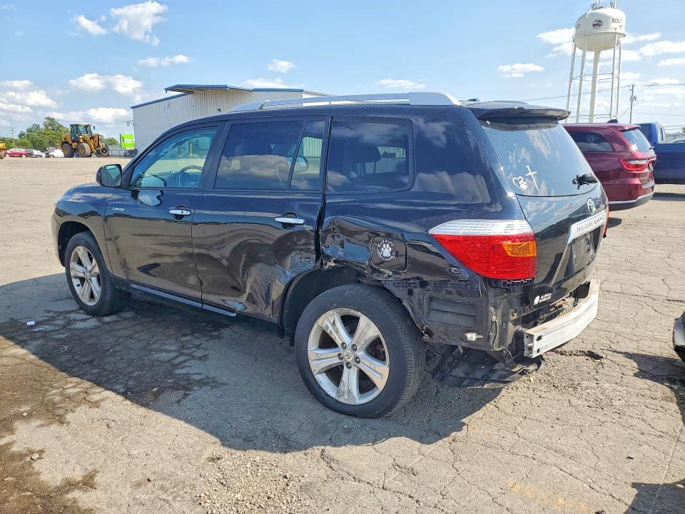 Photo 2 from auction – 2010 TOYOTA HIGHLANDER with VIN 5TDDK3EH1AS019246