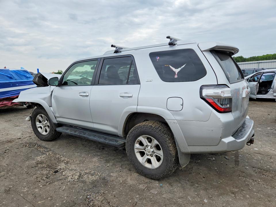 Photo 2 from auction – 2015 TOYOTA 4RUNNER with VIN JTEBU5JR8F5228844