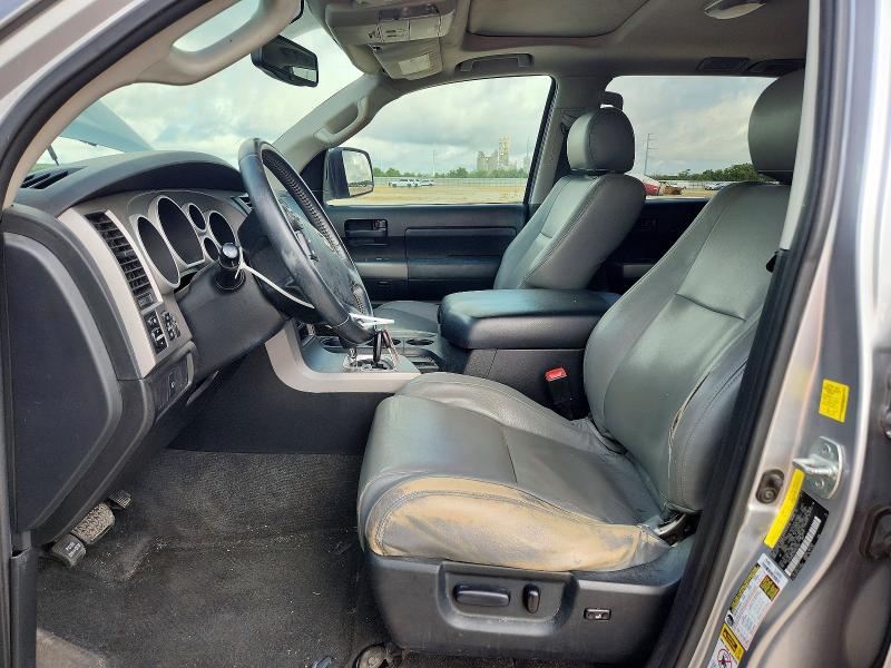 Photo 7 from auction – 2011 TOYOTA SEQUOIA with VIN 5TDZM5G17BS003159