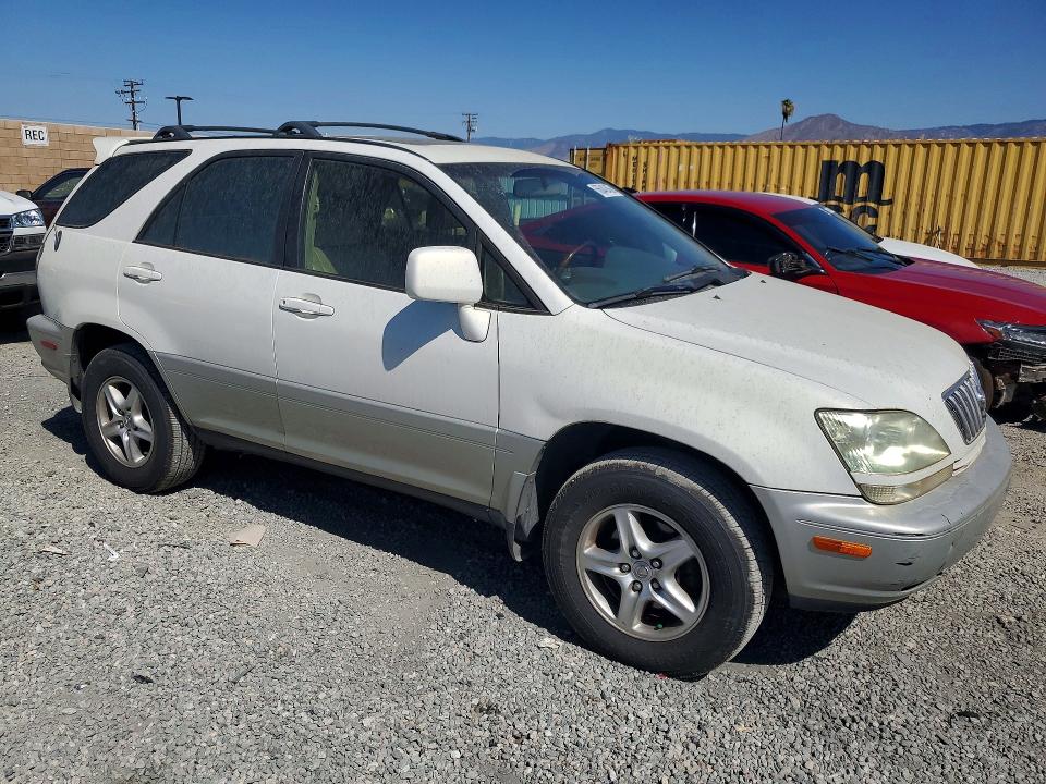 Photo 4 from auction – 2002 LEXUS RX with VIN JTJHF10U320290924