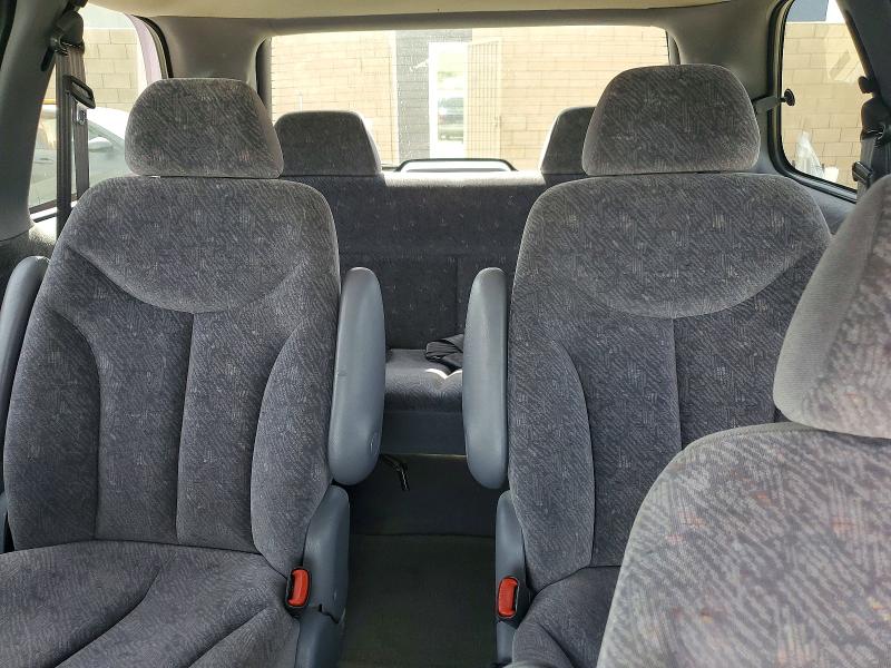 Photo 10 from auction – 1998 DODGE CARAVAN with VIN 1B4GP55R6WB518428