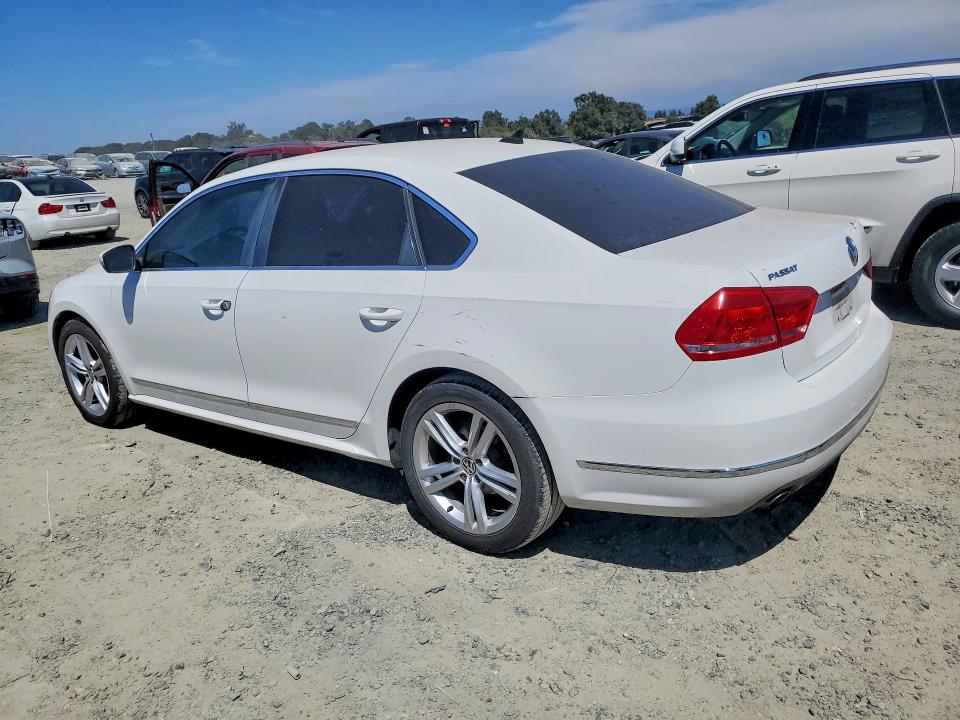 صورة رقم 2 من المزاد - 2012 VOLKSWAGEN PASSAT مع VIN 1VWCM7A39CC079431