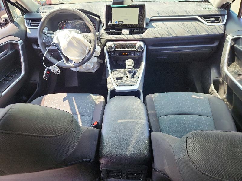 Photo 8 from auction – 2025 TOYOTA RAV4 with VIN 2T3P1RFV2SW614999