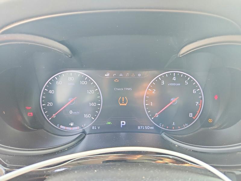 Photo 9 from auction – 2015 KIA K900 with VIN KNALW4D48F6017566