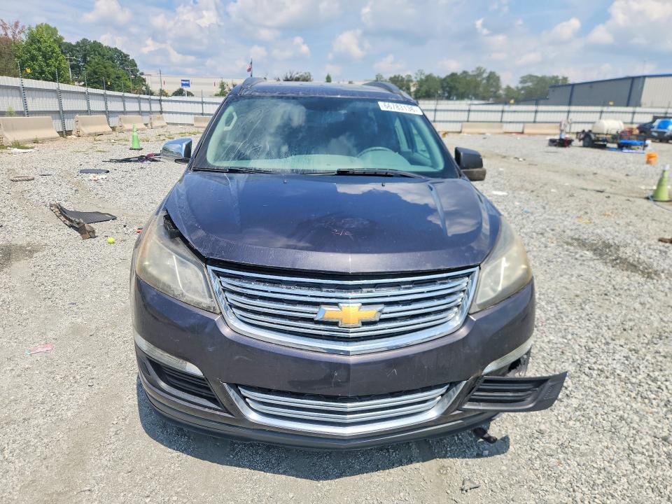 Photo 5 from auction – 2017 CHEVROLET TRAVERSE with VIN 1GNKVFED4HJ327734