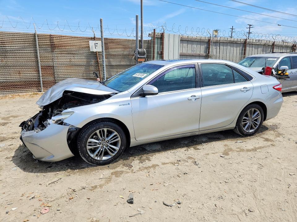 2015 TOYOTA CAMRY HYBRID - Търг №64783136