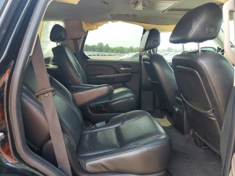 Photo 10 from auction – 2007 CADILLAC ESCALADE with VIN 1GYFK638X7R199941
