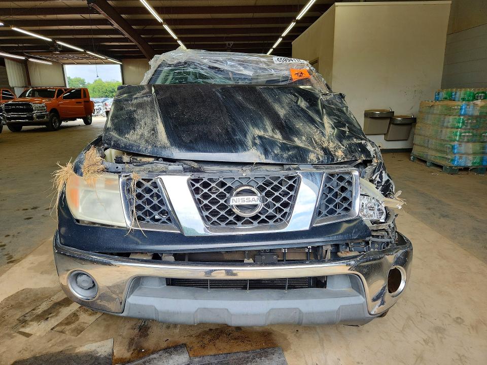 Photo 5 from auction – 2005 NISSAN FRONTIER with VIN 1N6AD06W45C436471