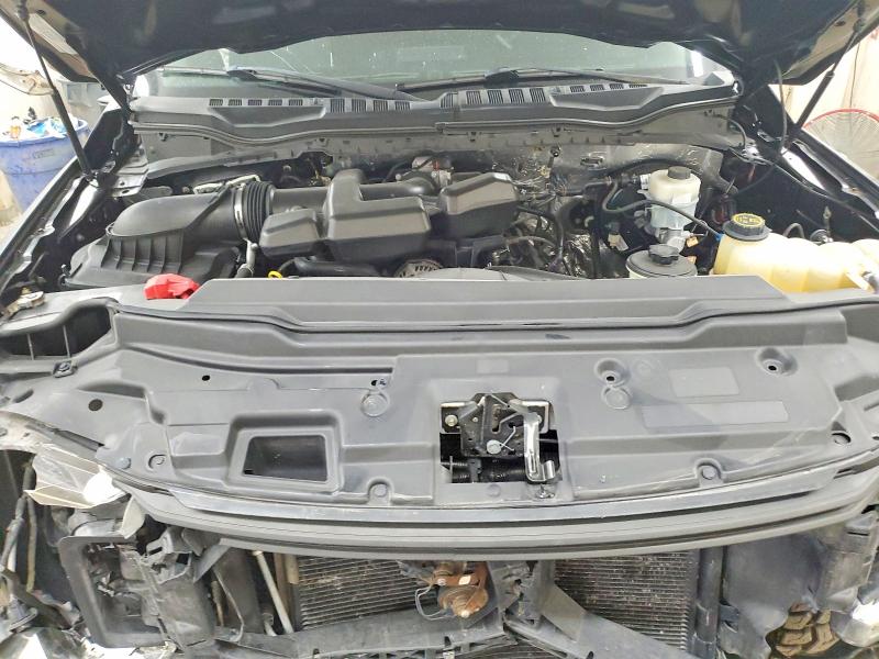 صورة رقم 11 من المزاد - 2017 FORD F250 مع VIN 1FT7W2B64HEF19044