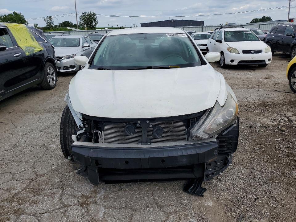 Photo 5 from auction – 2017 NISSAN ALTIMA with VIN 1N4AL3AP2HN332650