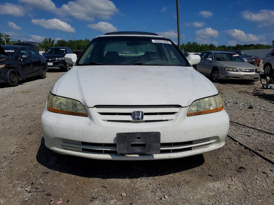 Photo 5 from auction – 2002 HONDA ACCORD with VIN 1HGCG16532A044302