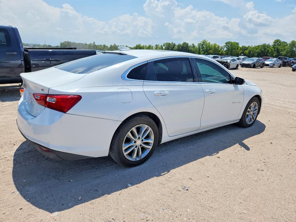Photo 3 from auction – 2016 CHEVROLET MALIBU with VIN 1G1ZE5ST2GF348900