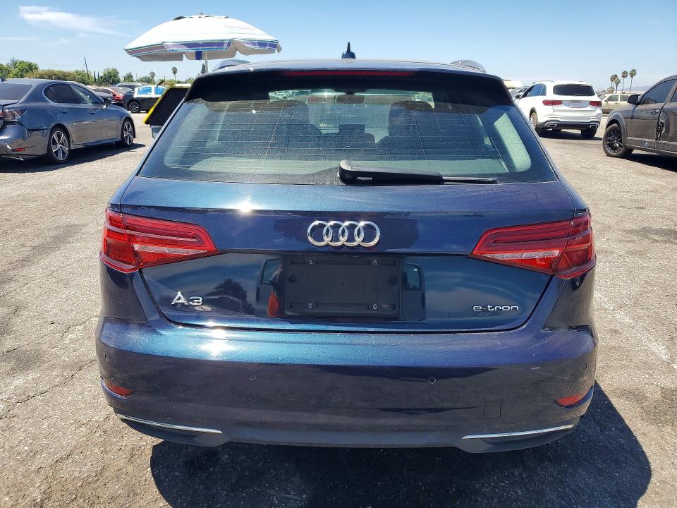 Photo 6 from auction – 2018 AUDI A3 with VIN WAUTPBFF9JA096025