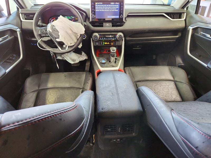 Photo 8 from auction – 2022 TOYOTA RAV4 with VIN 2T3S1RFV3NW260554