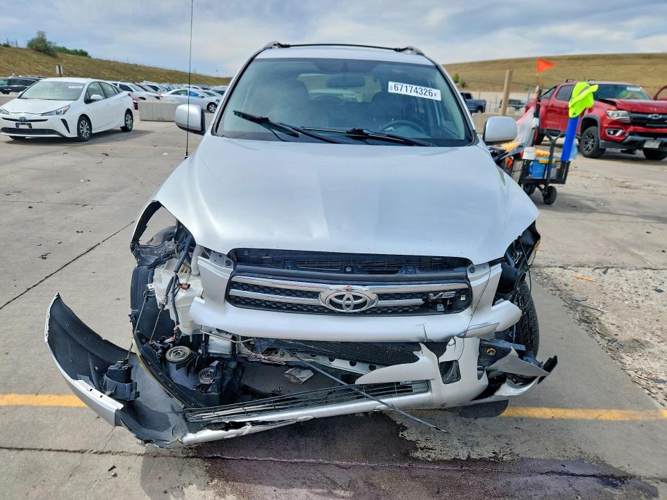 Photo 5 from auction – 2007 TOYOTA RAV4 with VIN JTMZK31V376006055