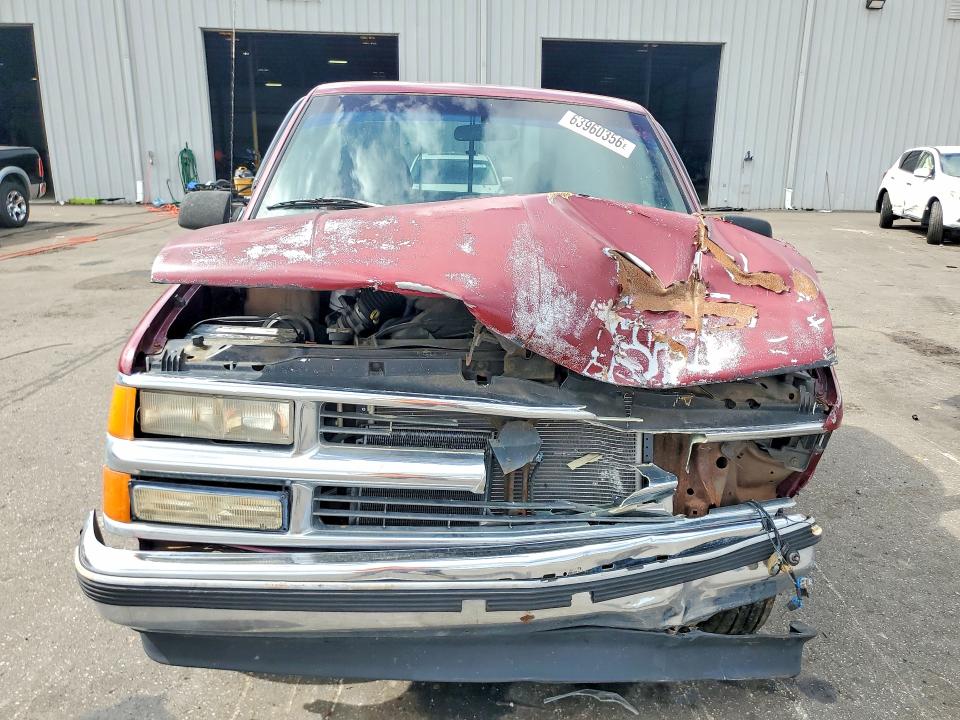Photo 5 from auction – 1996 CHEVROLET GMT-400 with VIN 1GCFC24M3TZ172114