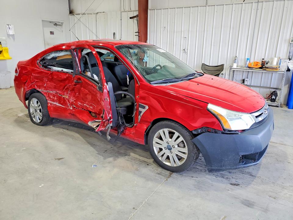Photo 4 from auction – 2008 FORD FOCUS with VIN 1FAHP33N18W217191