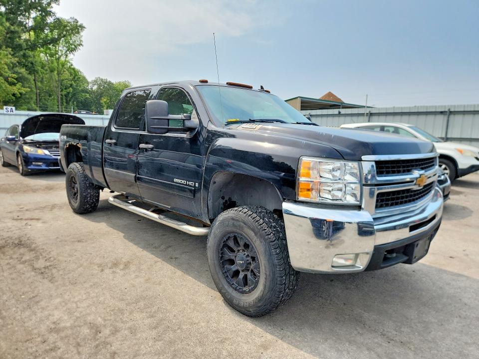 Photo 4 from auction – 2007 CHEVROLET SILVERADO with VIN 1GCHK236X7F506743