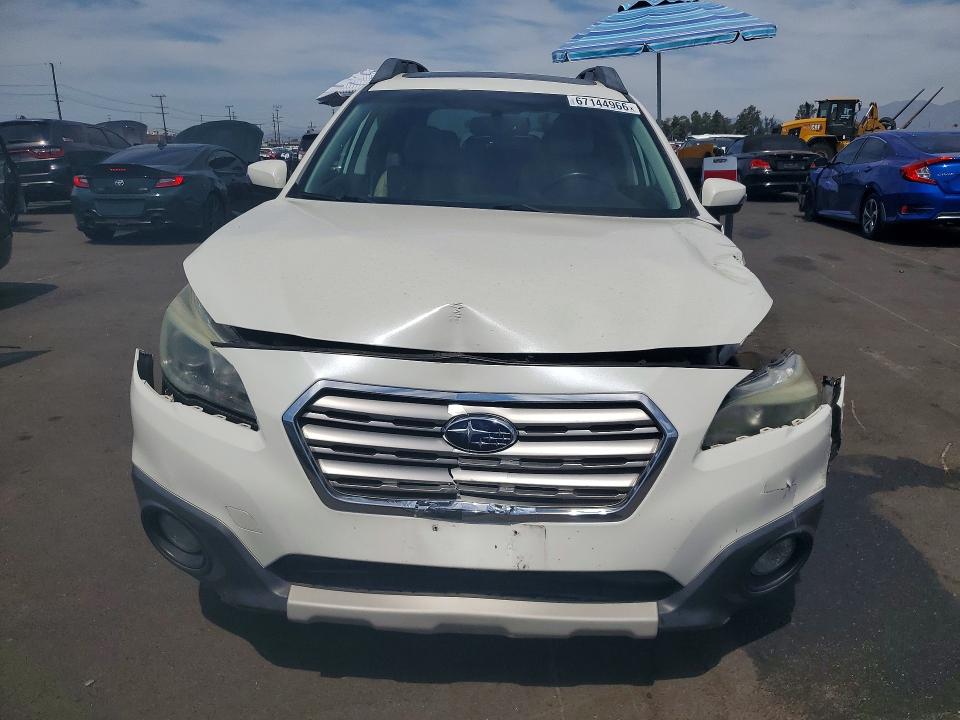 Photo 5 from auction – 2015 SUBARU OUTBACK with VIN 4S4BSALC7F3261420