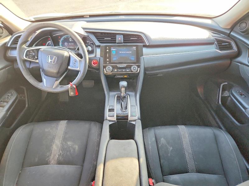 Photo 8 from auction – 2017 HONDA CIVIC with VIN 2HGFC2F76HH527499