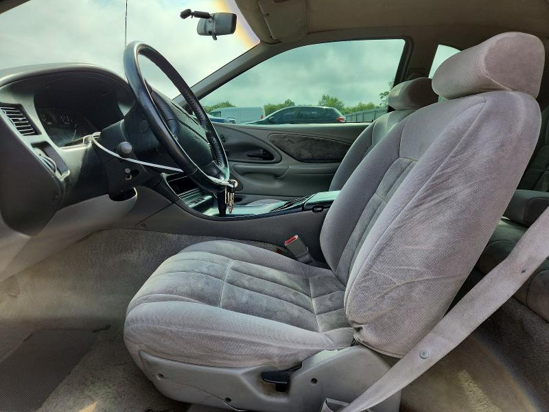 Photo 7 from auction – 1996 FORD THUNDERBIRD with VIN 1FALP6248TH184093