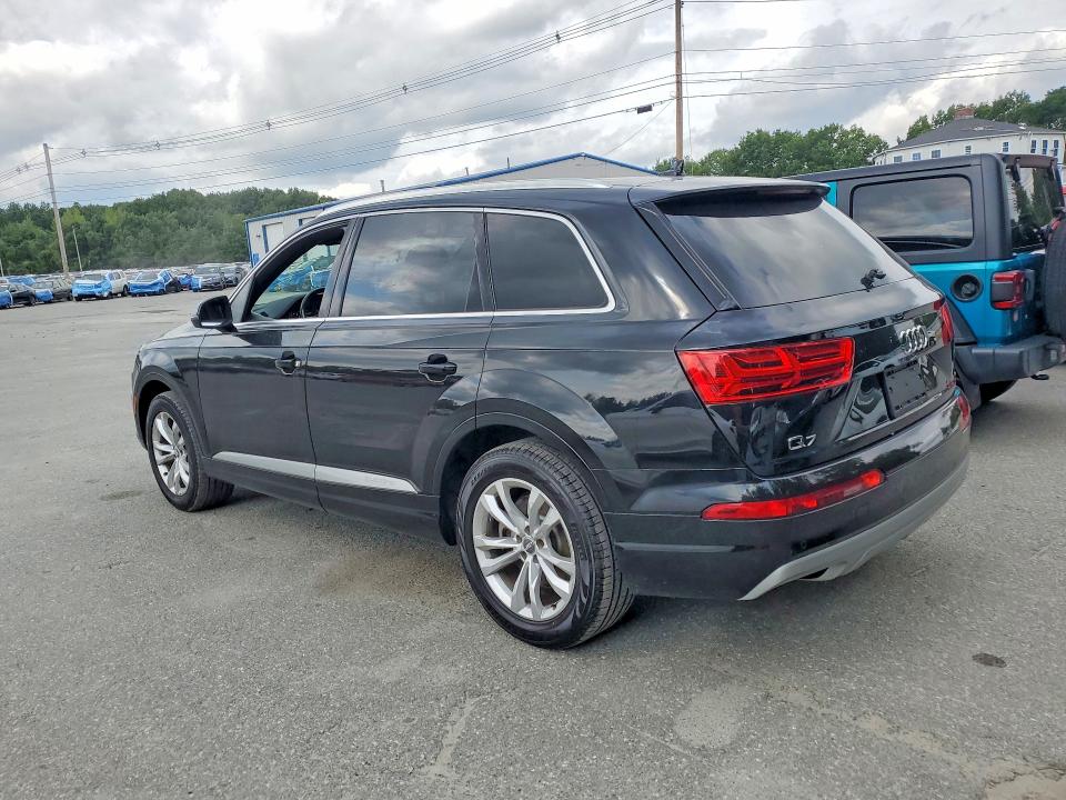 Photo 2 from auction – 2019 AUDI Q7 with VIN WA1AHAF74KD045052