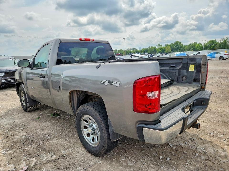 Photo 2 from auction – 2012 CHEVROLET SILVERADO with VIN 1GCNKPE05CZ262081
