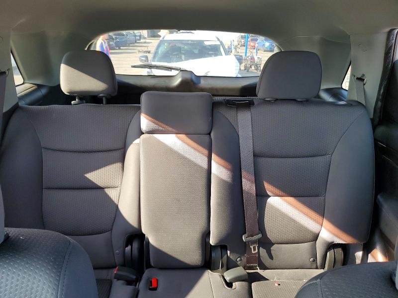 Photo 10 from auction – 2012 KIA SORENTO with VIN 5XYKT4A60CG217329