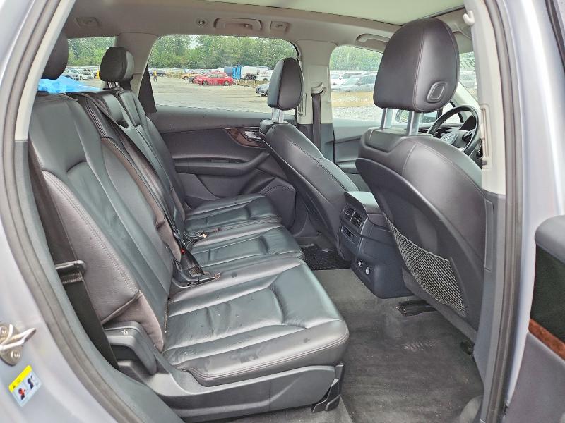 Photo 11 from auction – 2018 AUDI Q7 with VIN WA1AAAF75JD007820