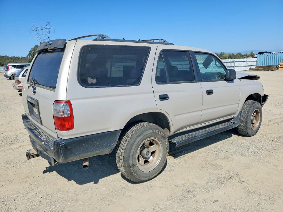 Photo 3 from auction – 1998 TOYOTA 4RUNNER with VIN JT3GM84R2W0027997
