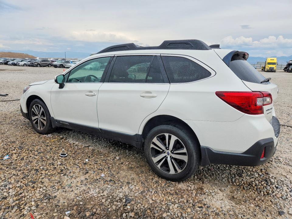 Photo 2 from auction – 2018 SUBARU OUTBACK with VIN 4S4BSENC3J3274386