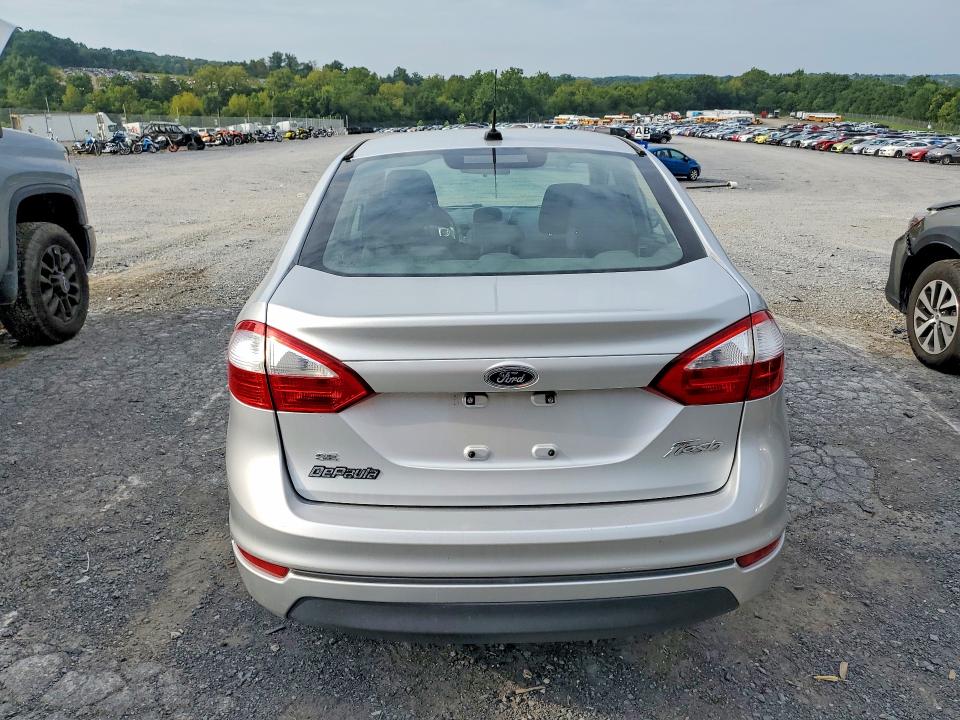 Photo 6 from auction – 2014 FORD FIESTA with VIN 3FADP4BJ9EM176484