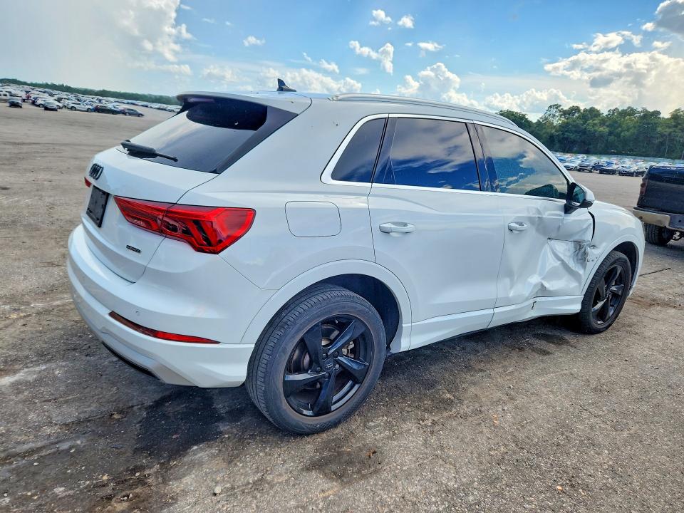 Zdjęcie 3 z aukcji – 2020 AUDI Q3 z VIN WA1BECF36L1021666