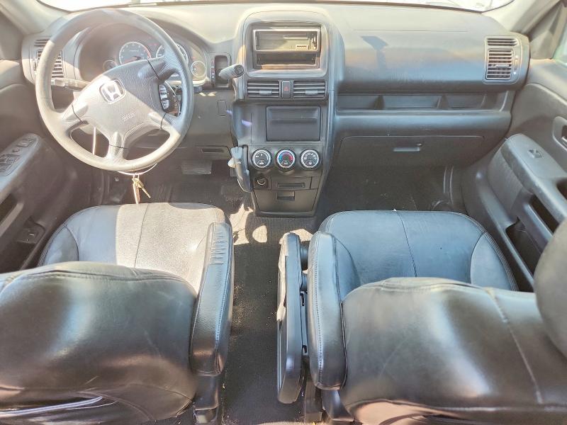 Photo 8 from auction – 2002 HONDA CR-V with VIN JHLRD78842C071561