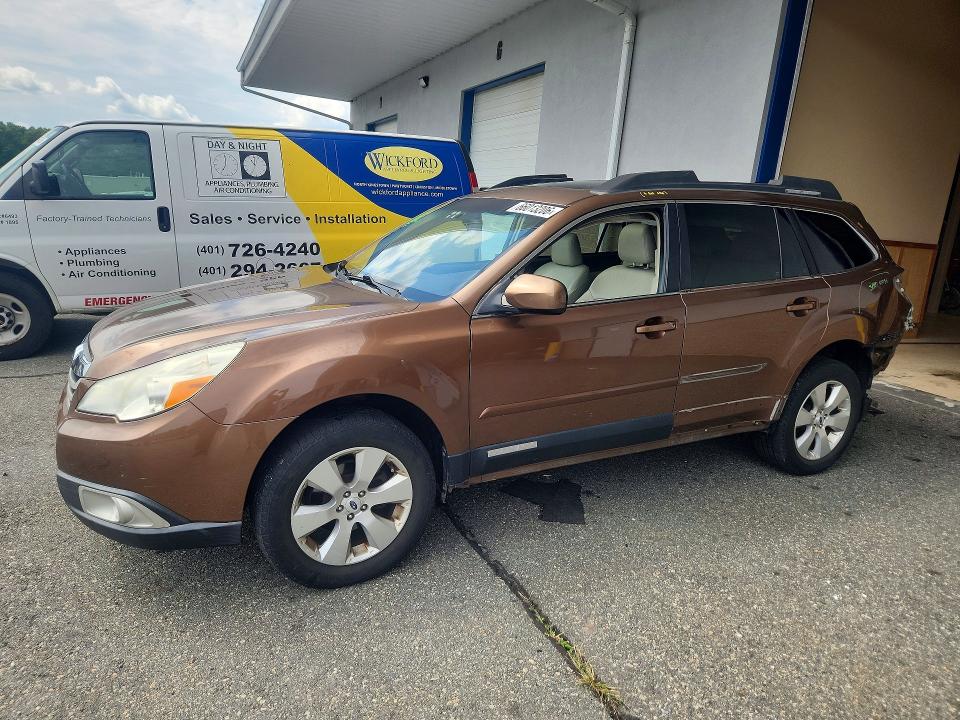 SUBARU OUTBACK 2011 مع رقم تعريف المركبة 4S4BRBKC3B3442592 - صورة من المزاد