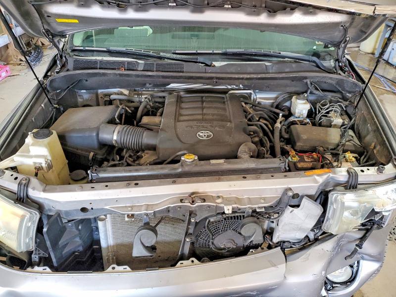 Photo 12 from auction – 2012 TOYOTA SEQUOIA with VIN 5TDDY5G1XCS068250