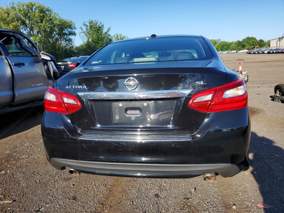 Photo 6 from auction – 2017 NISSAN ALTIMA with VIN 1N4AL3AP8HC167005