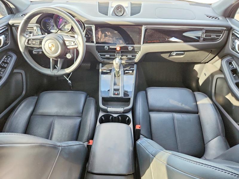 Photo 8 from auction – 2024 PORSCHE MACAN with VIN WP1AA2A56RLB06941