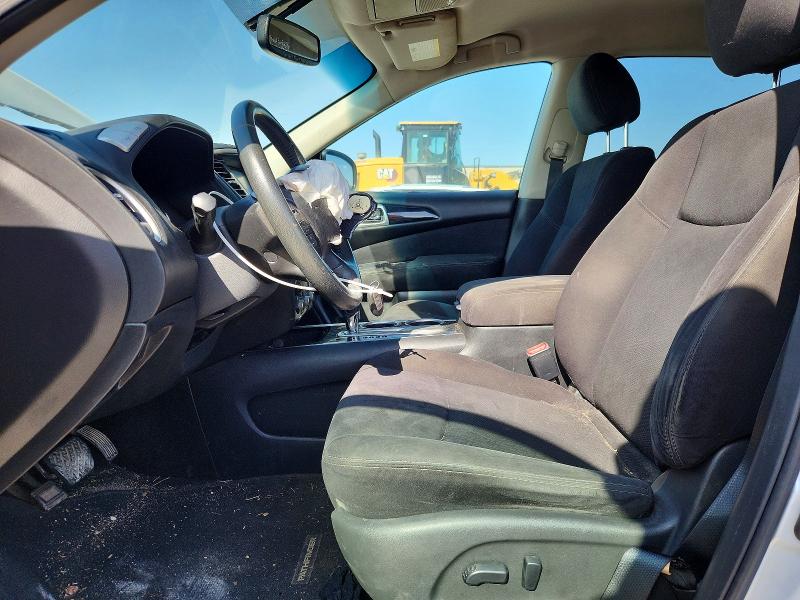 Снимка 7 от търг – 2016 NISSAN PATHFINDER с VIN 5N1AR2MN7GC611255