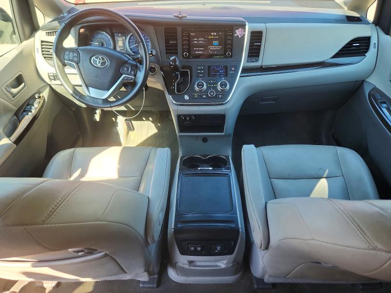 Zdjęcie 8 z aukcji – 2018 TOYOTA SIENNA z VIN 5TDYZ3DC5JS939982