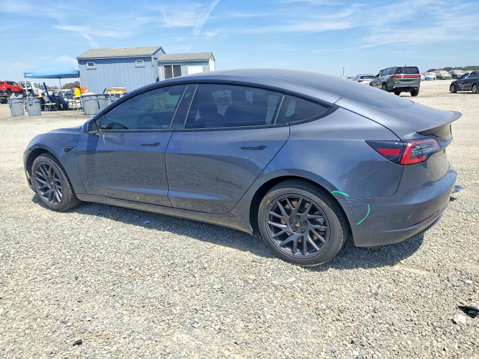 صورة رقم 2 من المزاد - 2022 TESLA MODEL 3 مع VIN 5YJ3E1EBXNF260140