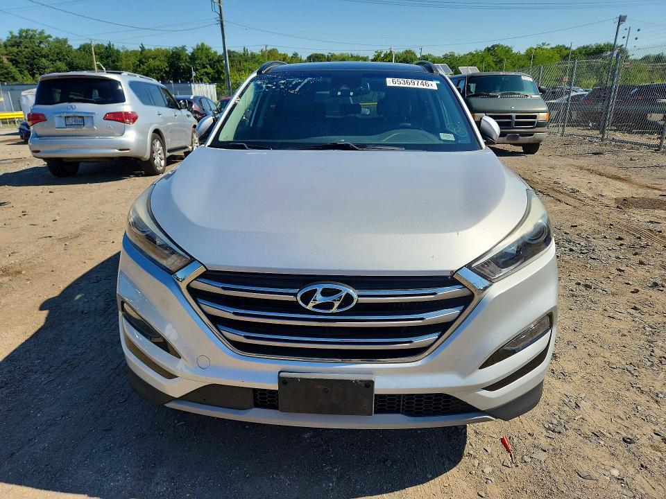 Photo 5 from auction – 2018 HYUNDAI TUCSON with VIN KM8J3CA23JU615371