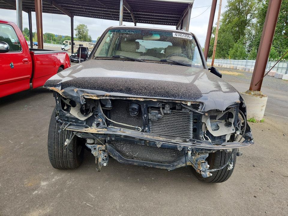 Zdjęcie 5 z aukcji – 2004 LEXUS LX z VIN JTJHT00W243538120