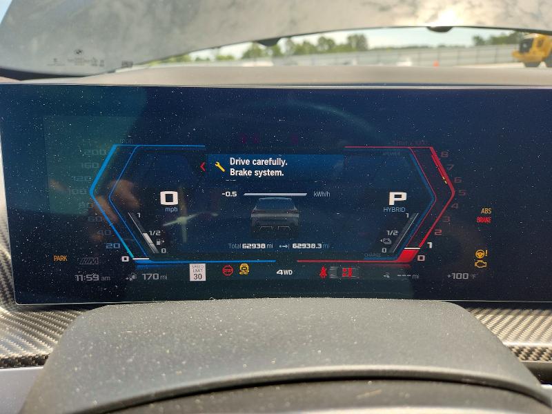 Photo 9 from auction – 2023 BMW XM with VIN 5YM23CS04P9S29292
