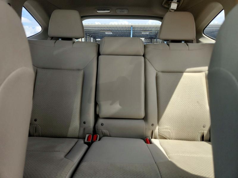 Снимка 10 от търг – 2016 HONDA CR-V с VIN 5J6RM4H50GL137879