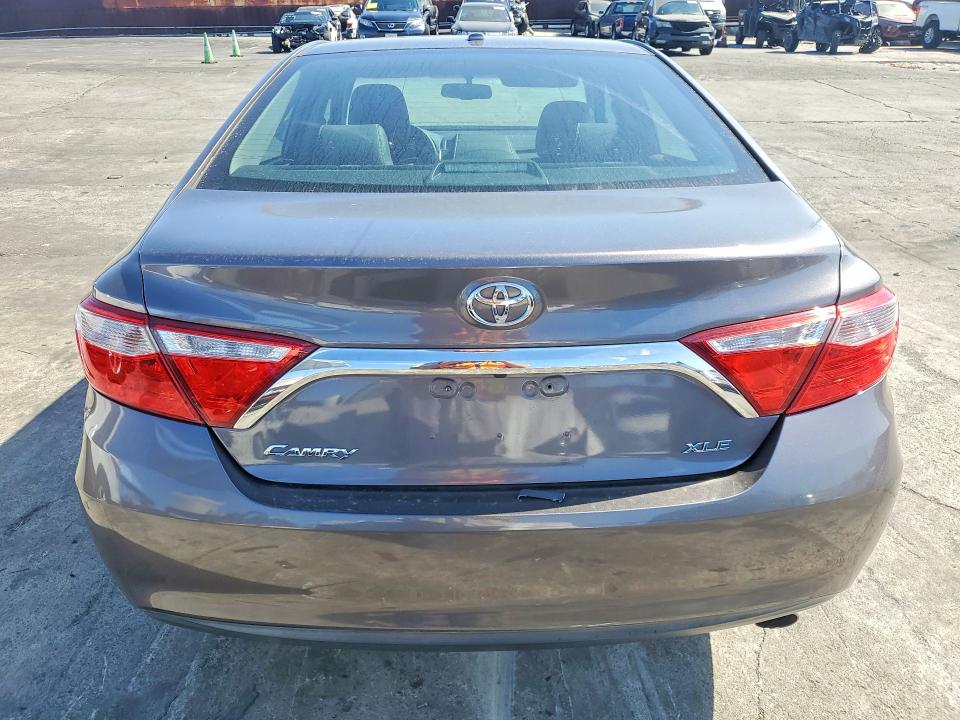 Photo 6 from auction – 2015 TOYOTA CAMRY with VIN 4T4BF1FK0FR495504