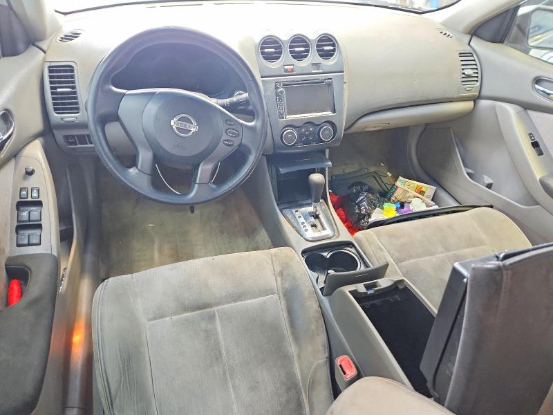 Photo 8 from auction – 2010 NISSAN ALTIMA with VIN 1N4AL2AP1AN560042