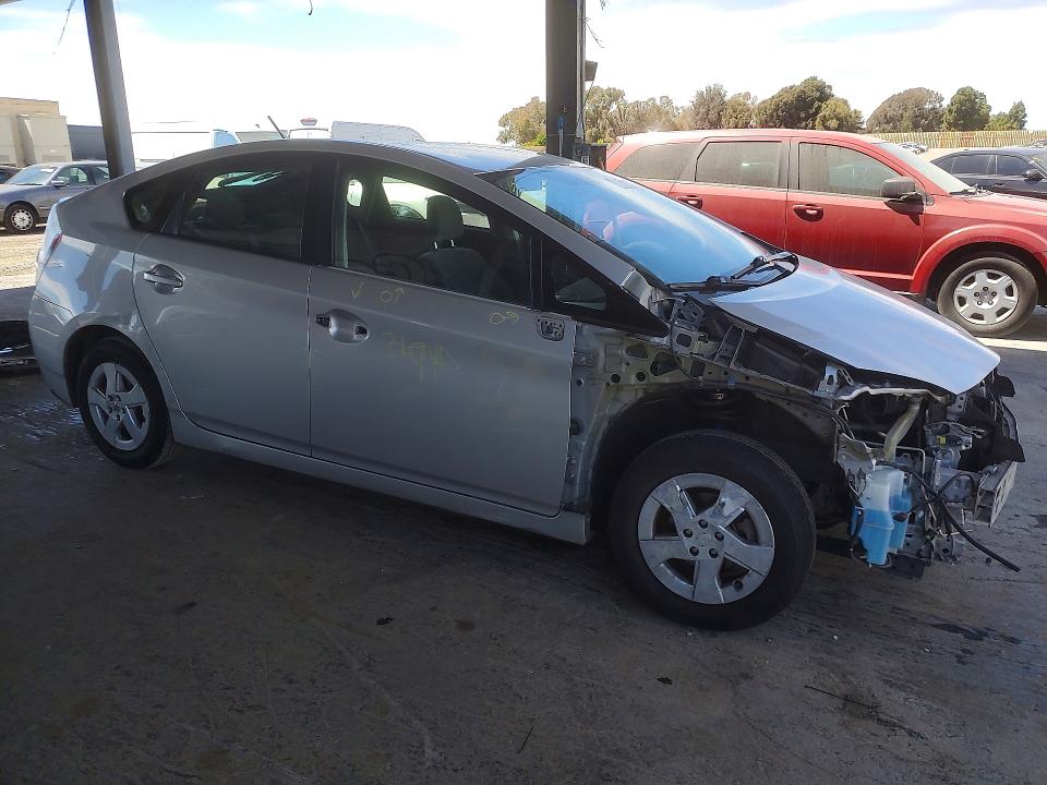 Photo 4 from auction – 2010 TOYOTA PRIUS with VIN JTDKN3DU6A0175007