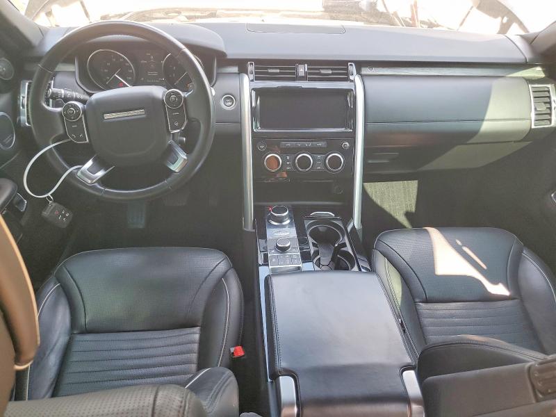 Photo 8 from auction – 2017 LAND ROVER DISCOVERY with VIN SALRHBBV9HA047319
